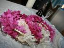 Στέφανα πρωτότυπα «ντυμένα» με άνθη βουκαμβίλιας